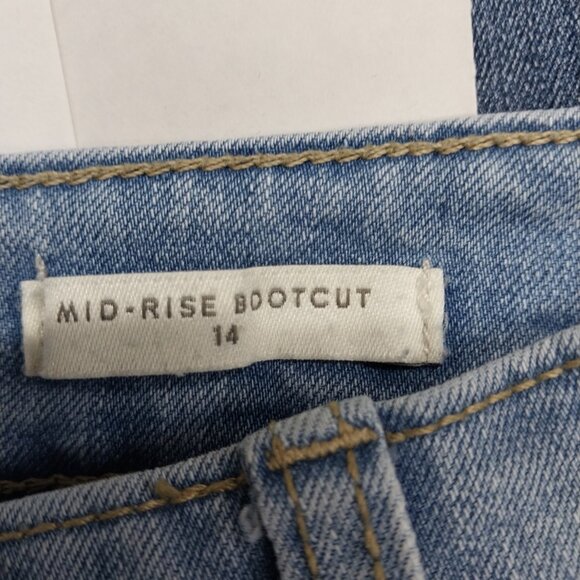 3796 Size 14 Upcycled Wonderly Bleach Dyed Butterfly and Stars Bell-Bottoms. - Picture 6 of 6